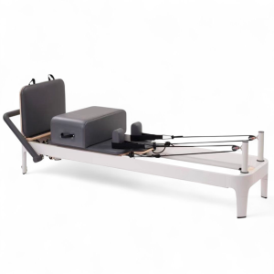 מיטת פילאטיס מקצועית רפורמר איכותי לחללי פילאטיס מקצועיים pilates reformer bed